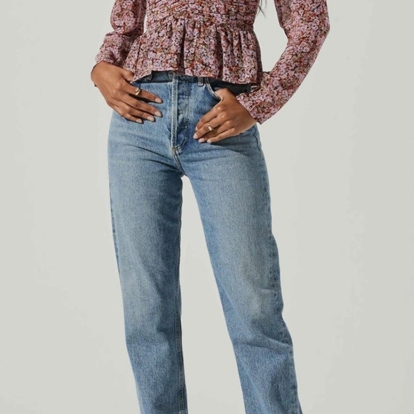 Floral Long Sleeve Women's Top - Picture 2 of 4